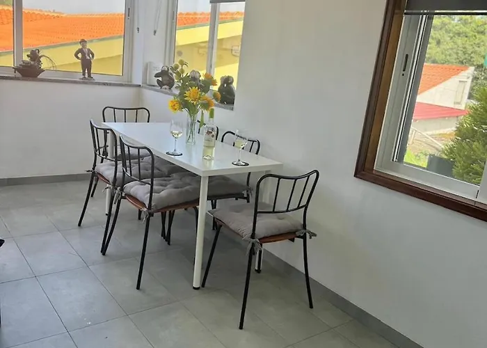 200m - Train Station Barrinha House & Pool بيت للعطل *