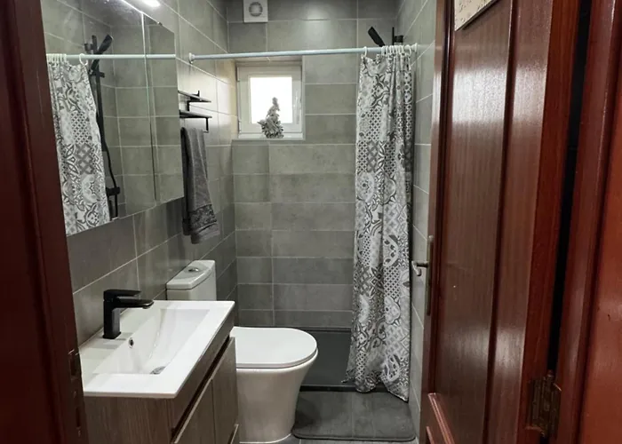 200m - Train Station Barrinha House & Pool إسموريز