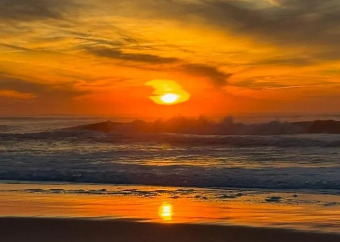 200m - Train Station Barrinha House & Pool بيت للعطل إسموريز