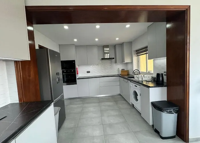 بيت للعطل 200m - Train Station Barrinha House & Pool