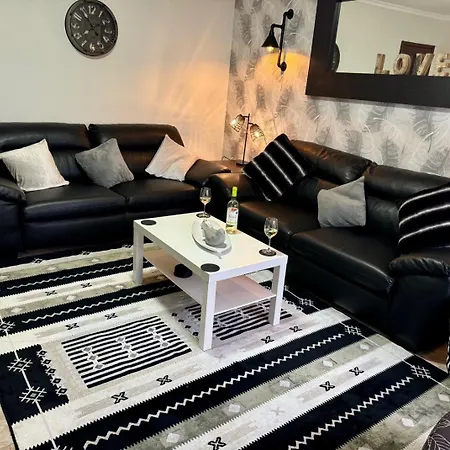 別荘 200m - Train Station Barrinha House & Pool エスモリス